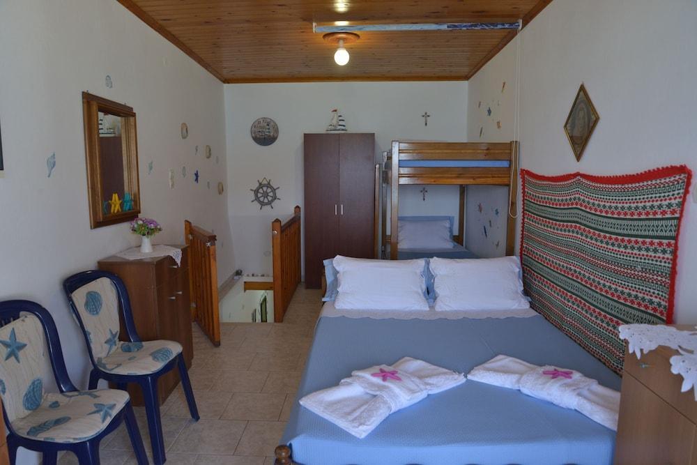 شقة Erginas Boat House Plaka  المظهر الخارجي الصورة